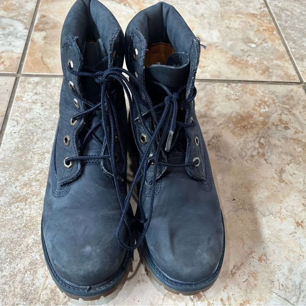 Women’s timberland navy blue Leather Boots